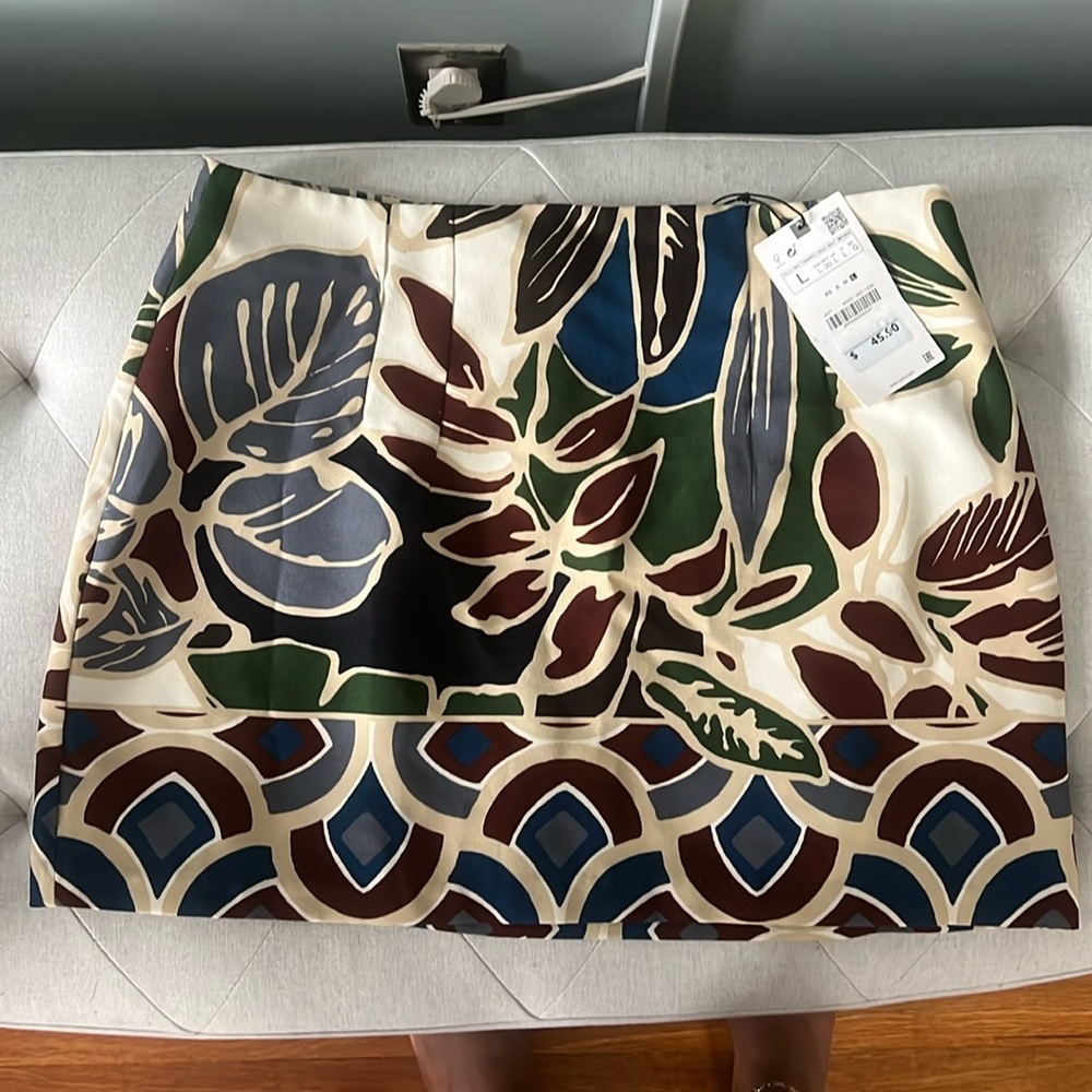 Zara printed mini skirt